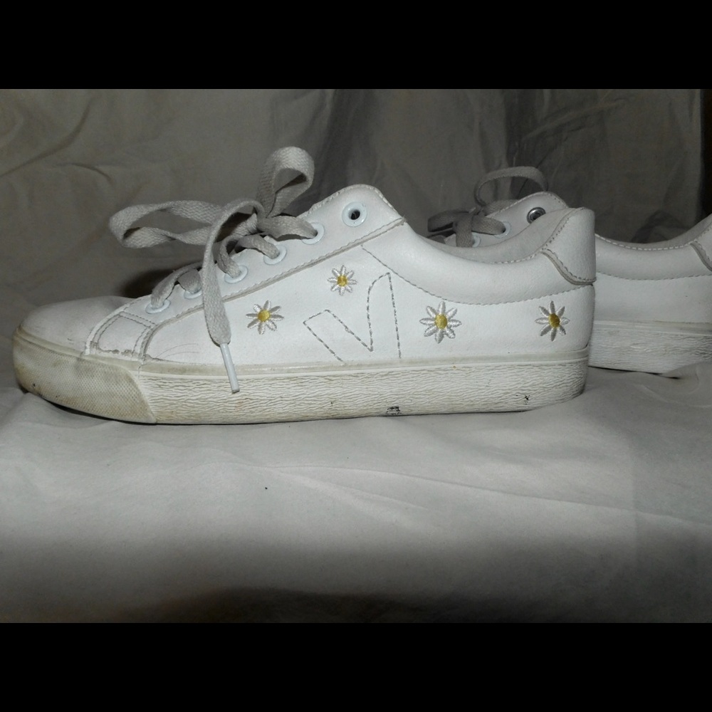 White Sunflower Canvas Shoes